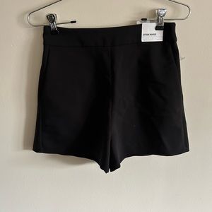 year round new super high rise black dress short by Express size 2